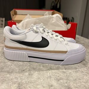 Nike Court Legacy Lift Shoes